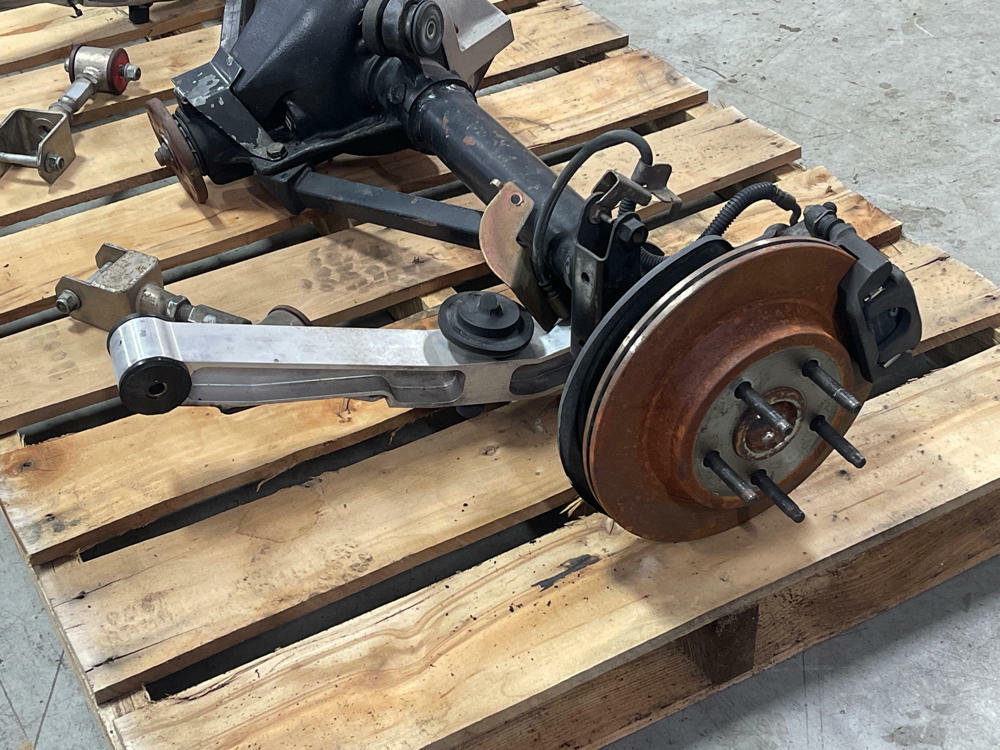 1999-04 Ford Mustang SVT Cobra SRA 8.8 Built 31 Spline 3.73 Rearend 308