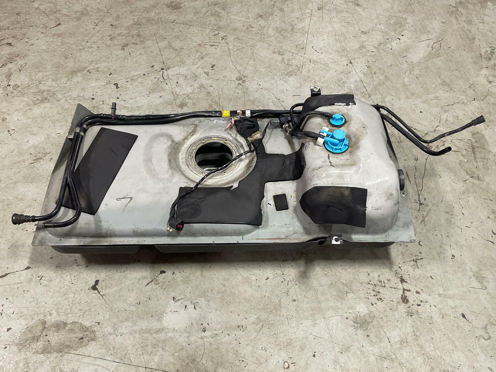 2003-04 Ford Mustang SVT Cobra Fuel Tank Bare 13k Miles 308