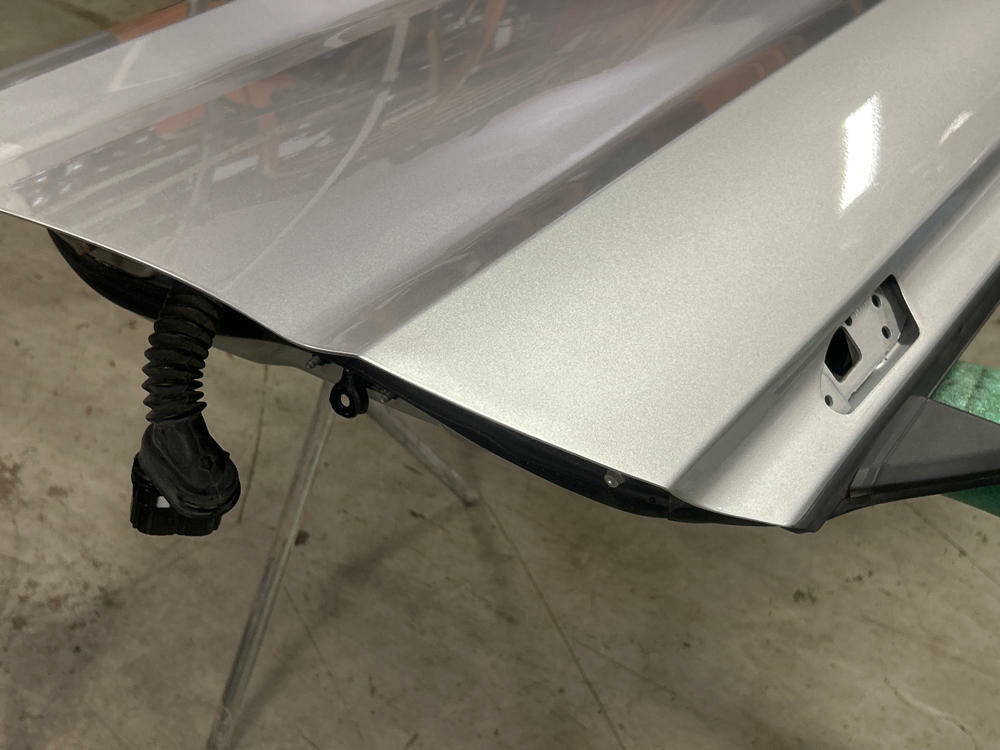 2015-23 Ford Mustang VERT Passenger RH Door Paint Code UX 312