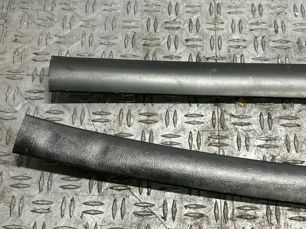 1987-93 Ford Mustang Headliner Trim Notchback 304