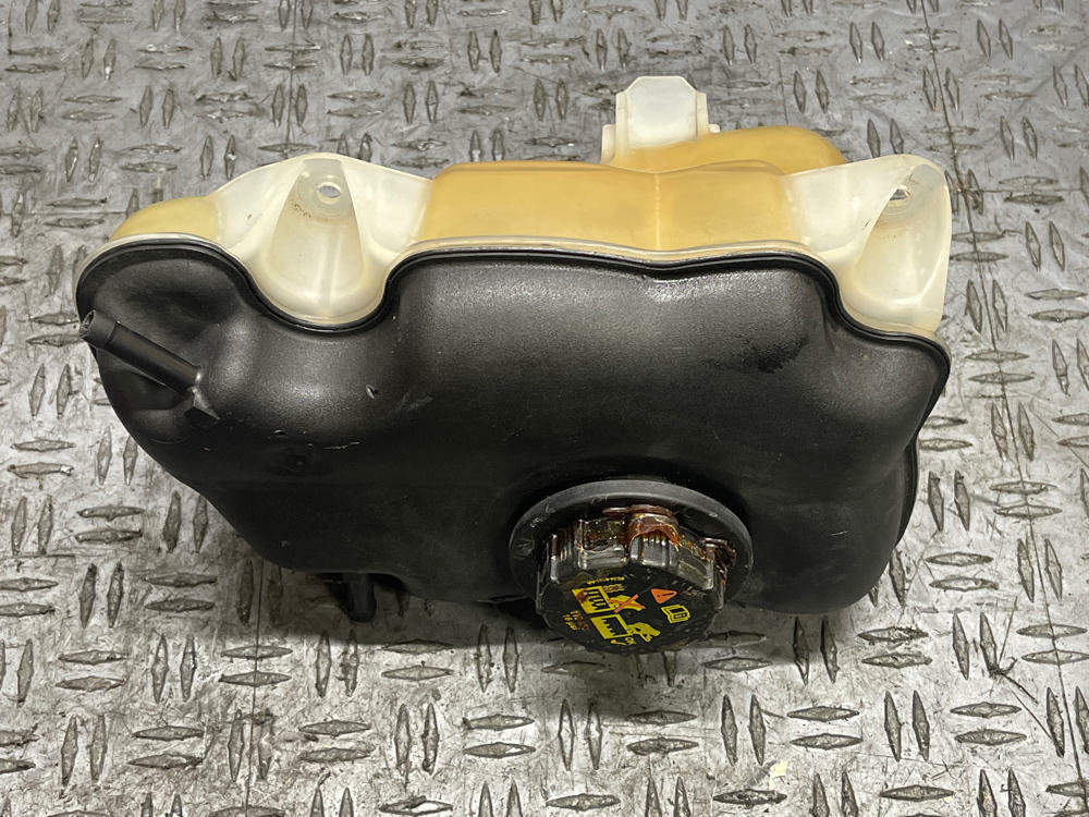 2011-14 Ford Mustang Boss 302 Coolant Resevoir 87k Miles 307