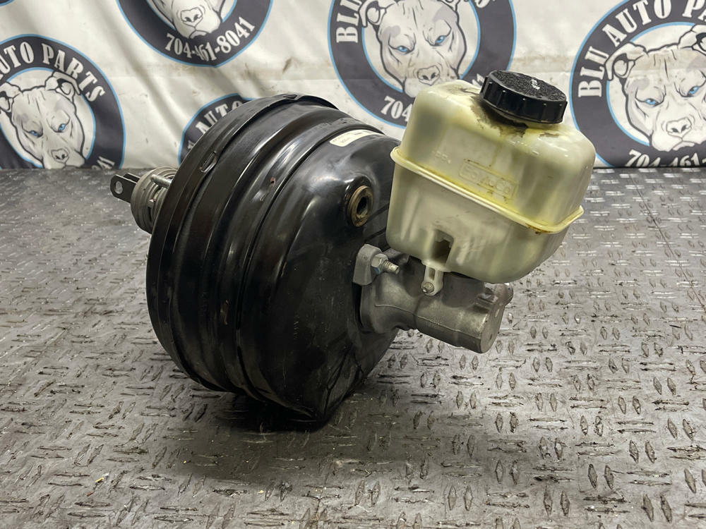 2011-14 Ford Mustang Boss 302 Brake Booster MT 87k Miles 307