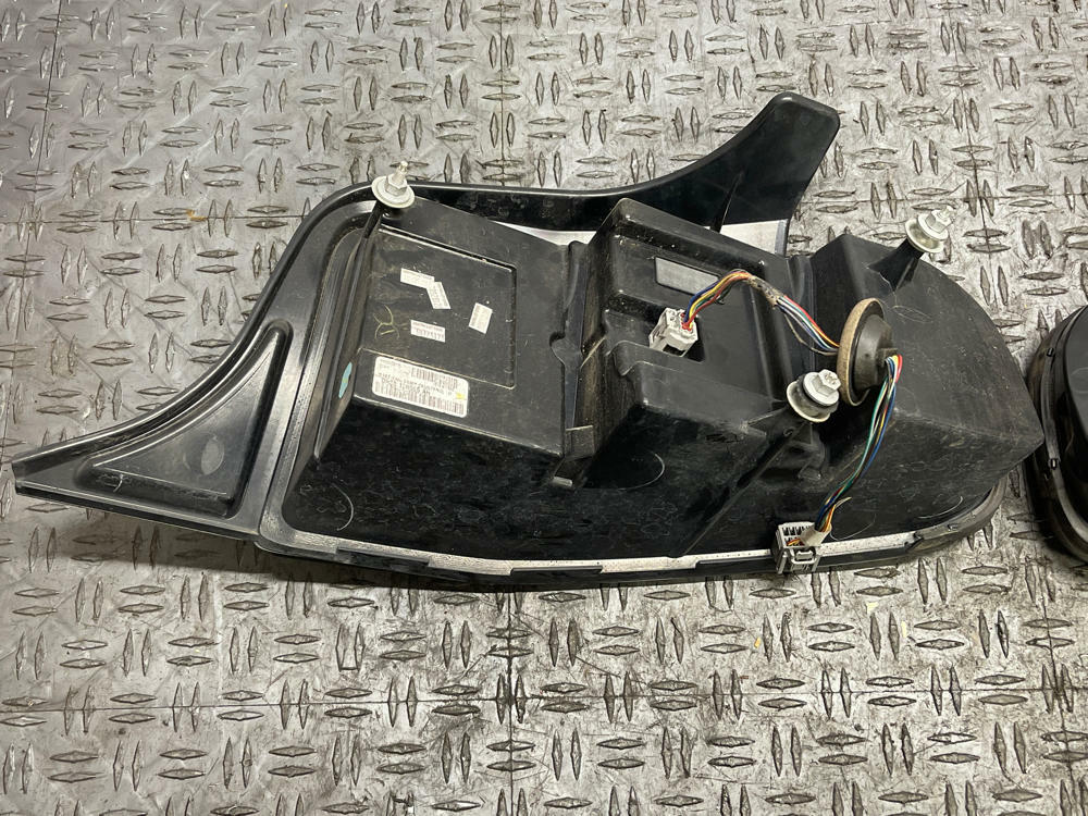2011-14 Ford Mustang Boss 302 Taillights Pair LH RH OEM 87k Miles 307