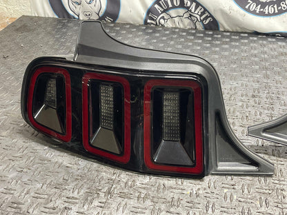 2011-14 Ford Mustang Boss 302 Taillights Pair LH RH OEM 87k Miles 307