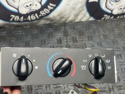 2003-04 Ford Mustang SVT Cobra HVAC Controls 13k Miles 308