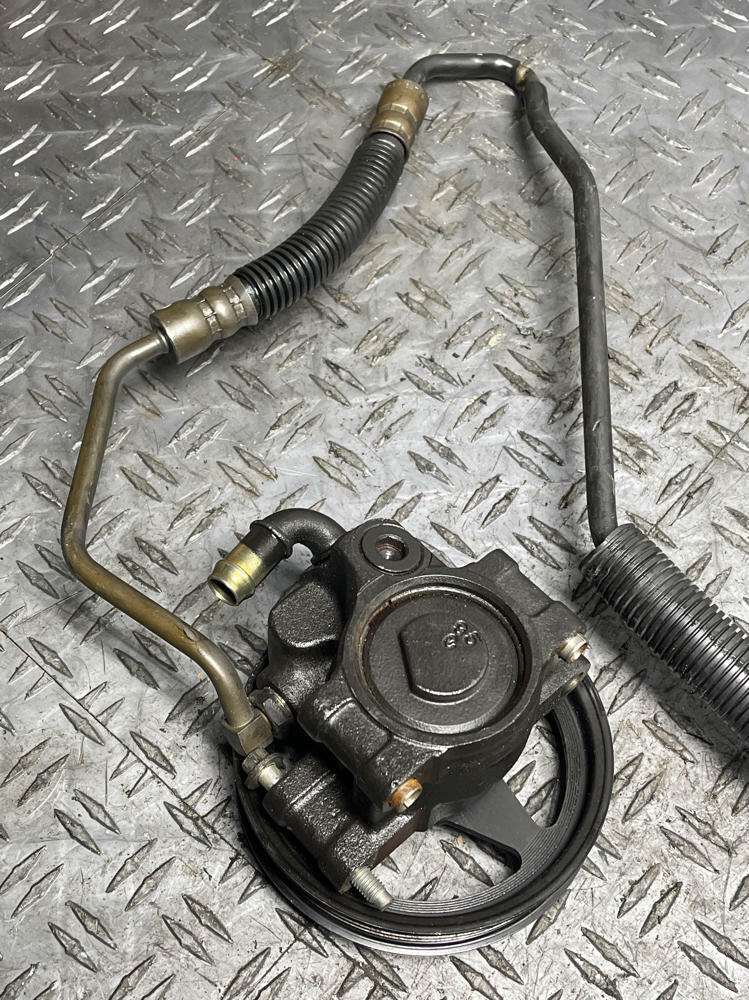 2003-04 Ford Mustang SVT Cobra Power Steering Pump w/ Hardline 308
