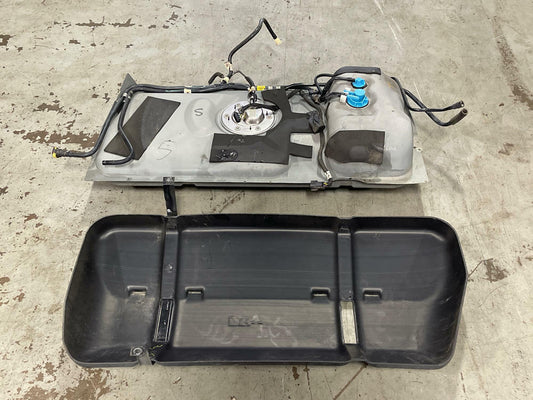 1999-04 Ford Mustang Fuel Tank Assembly 38k Miles 302