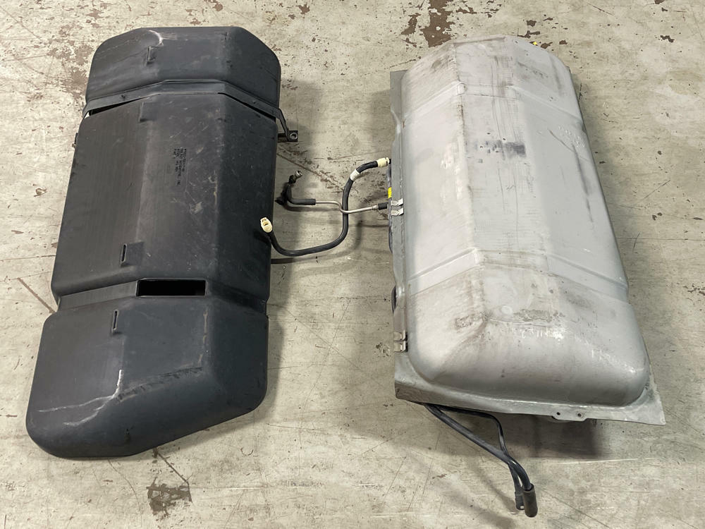 1999-04 Ford Mustang Fuel Tank Assembly 38k Miles 302