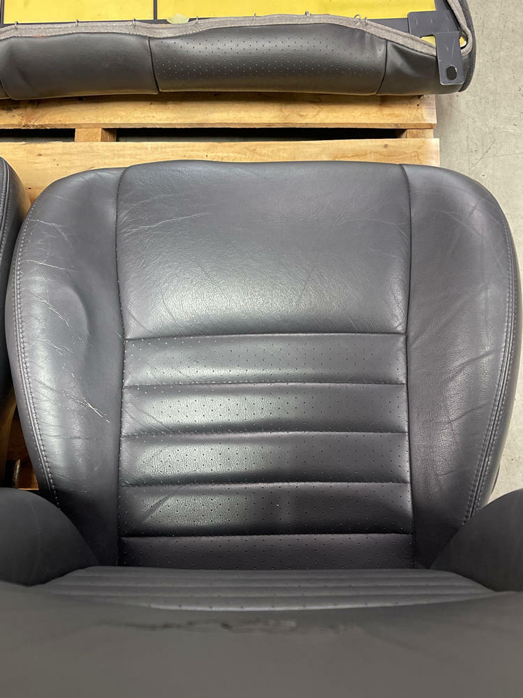1999-04 Ford Mustang GT Convertible Seats MINT 38K Miles 302