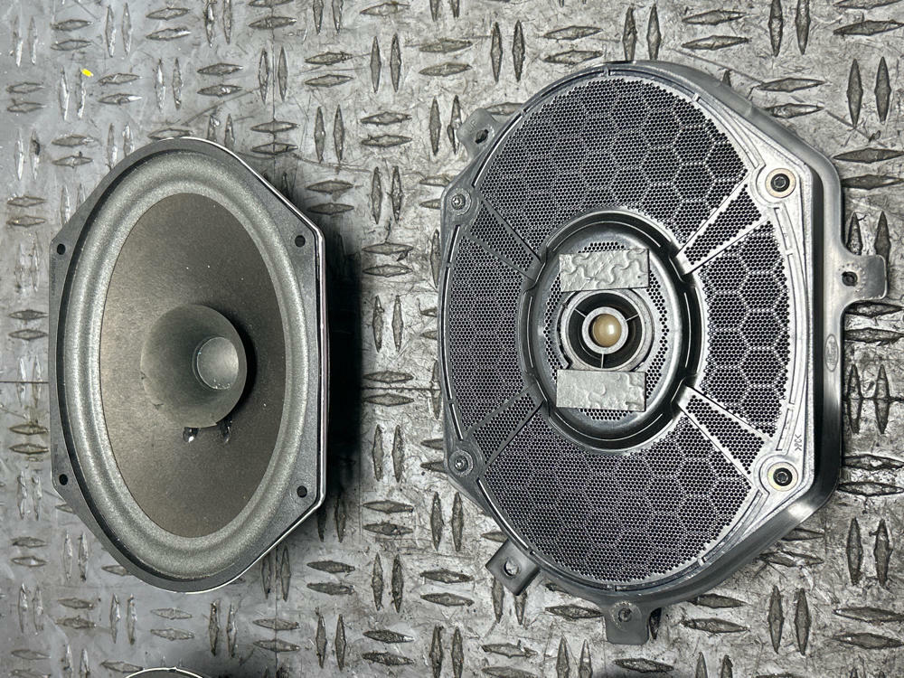 2011-14 Ford Mustang Speaker Set Front & Rear 294