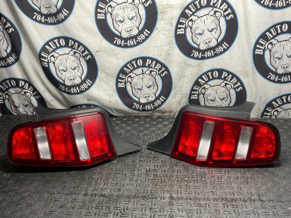 2011-12 Ford Mustang OEM Taillights 294