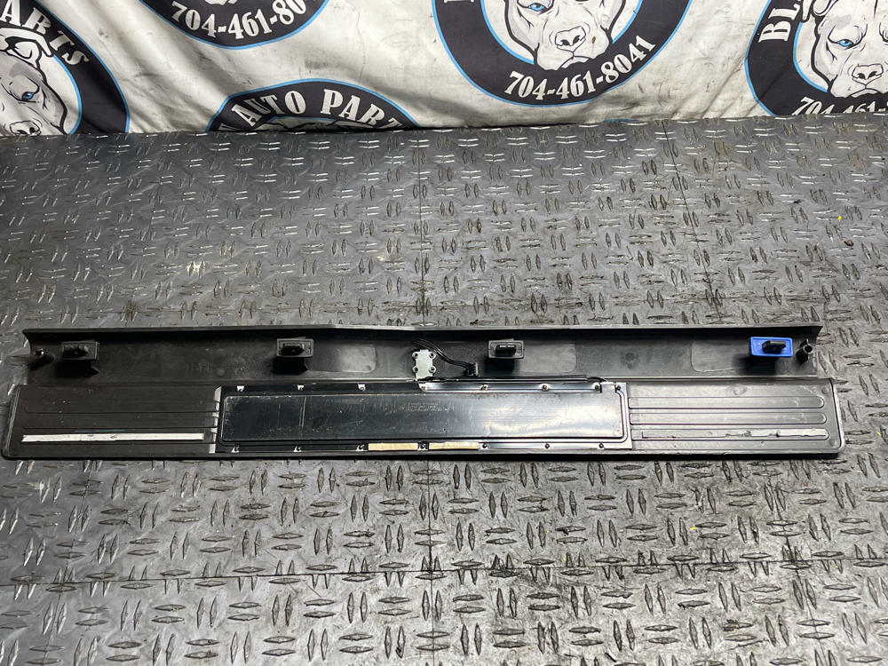 2011-14 Ford Mustang Passener RH Illuminated Door Sill  294