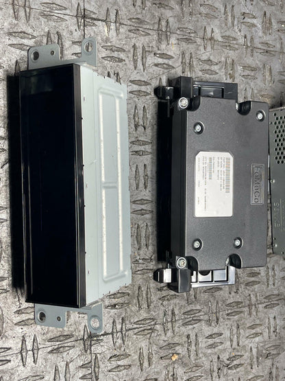 2011-12 Ford Mustang SYNC Radio Kit 294