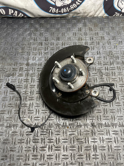 2011-14 Ford Mustang Driver LH Spindle Assembly 61k Miles 294