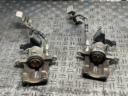2011-14 Ford Mustang GT Rear Brake Calipers LH RH 294