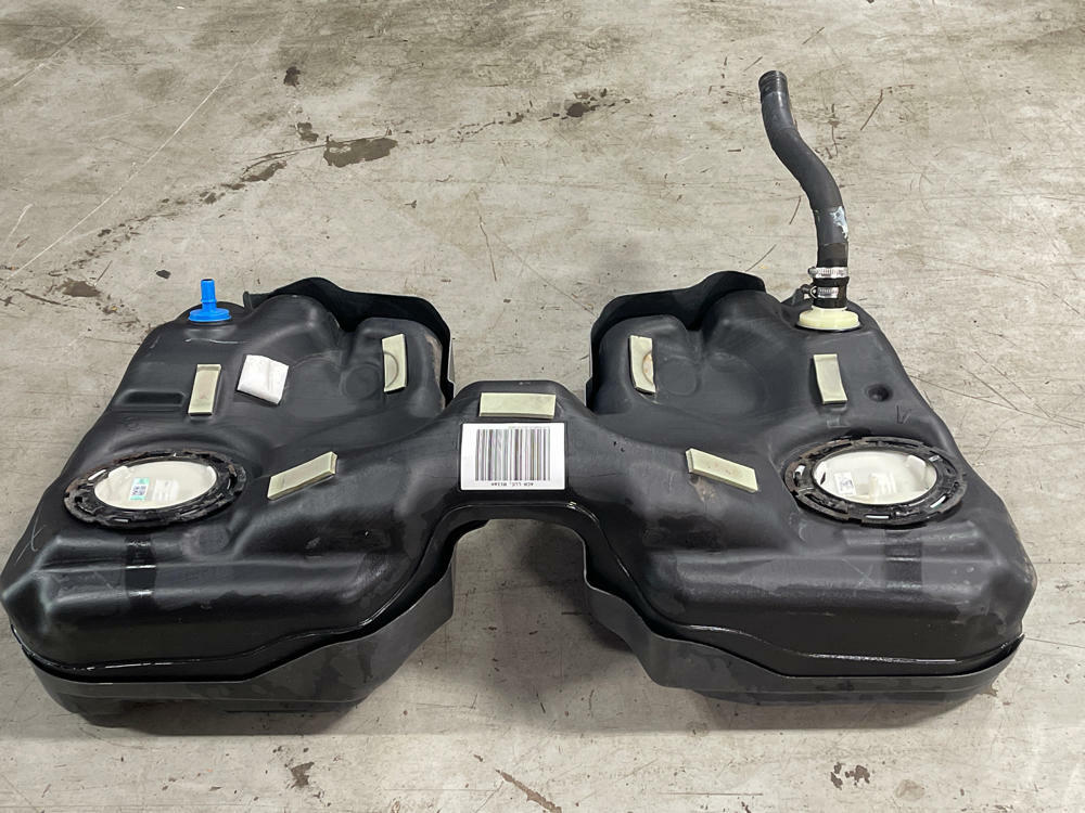 2011-14 Ford Mustang GT Fuel Tank 294