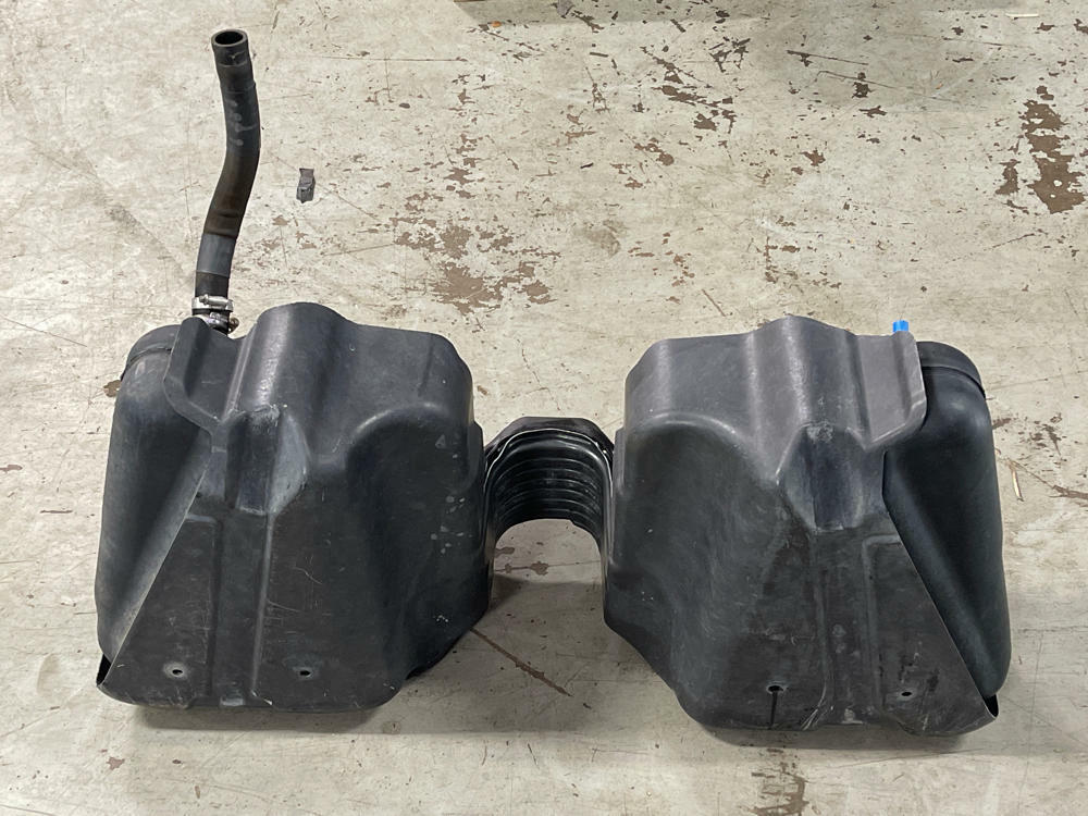 2011-14 Ford Mustang GT Fuel Tank 294