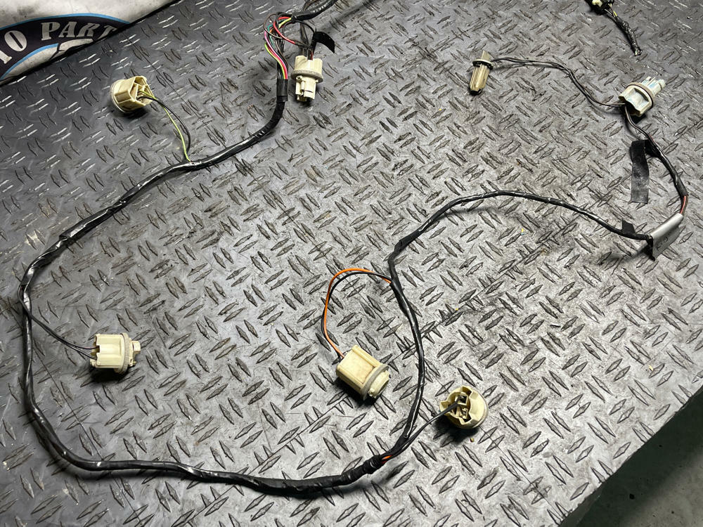 1987-93 Ford Mustang Tail Light Harness- SPLICED 304