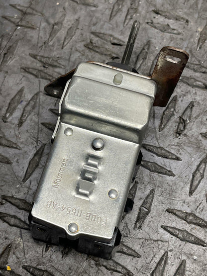 1999-04 Ford Mustang Head Light Control Knob 304