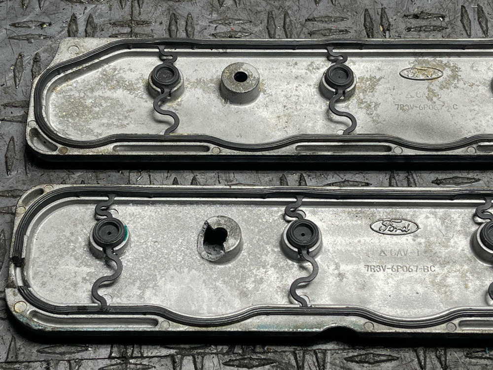2003-04 Ford Mustang SVT Cobra "POWERED BY SVT "Coil Pack Covers- SEE DESC. 304
