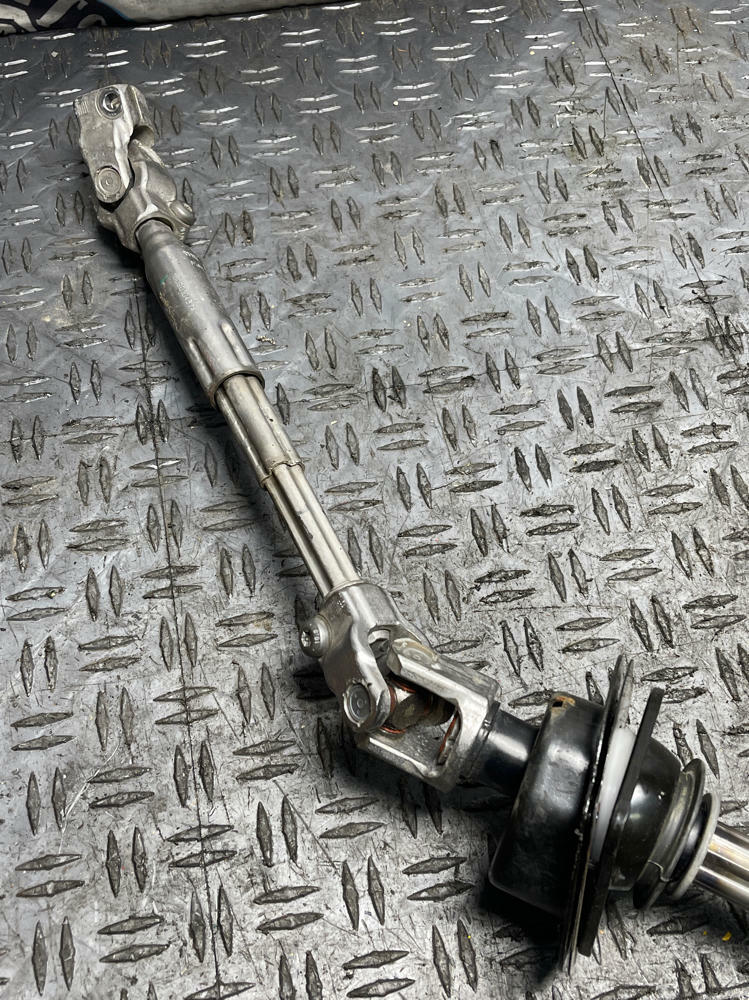 2018-23 Ford Mustang Steering Shaft OEM 56k Miles 310