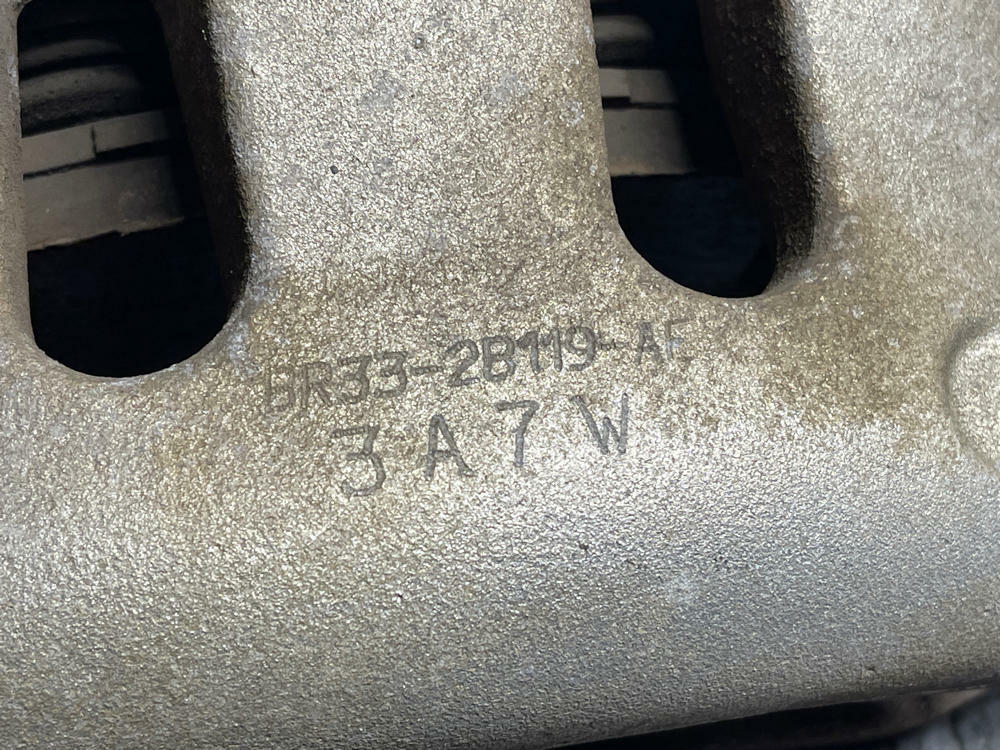 2011-14 Ford Mustang GT Front Brake Calipers LH RH 32k Miles 311