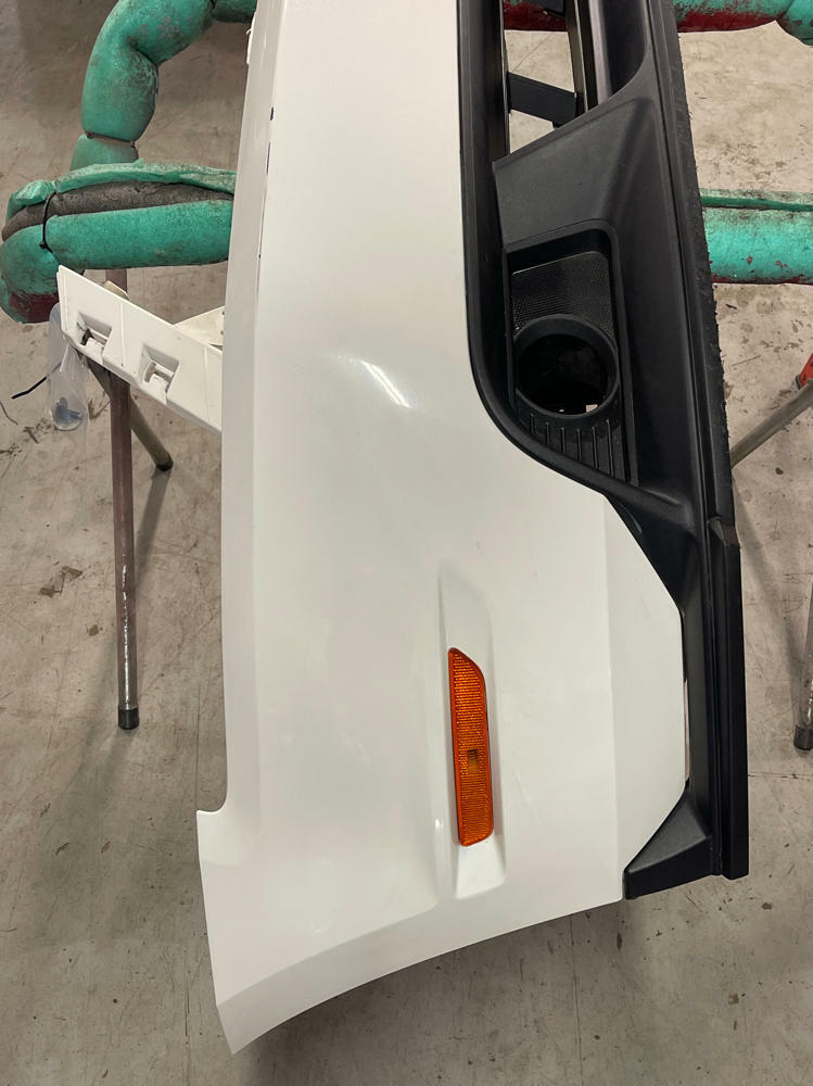 2011-12 Ford Mustang GT OEM Front Bumper 32k Miles 311