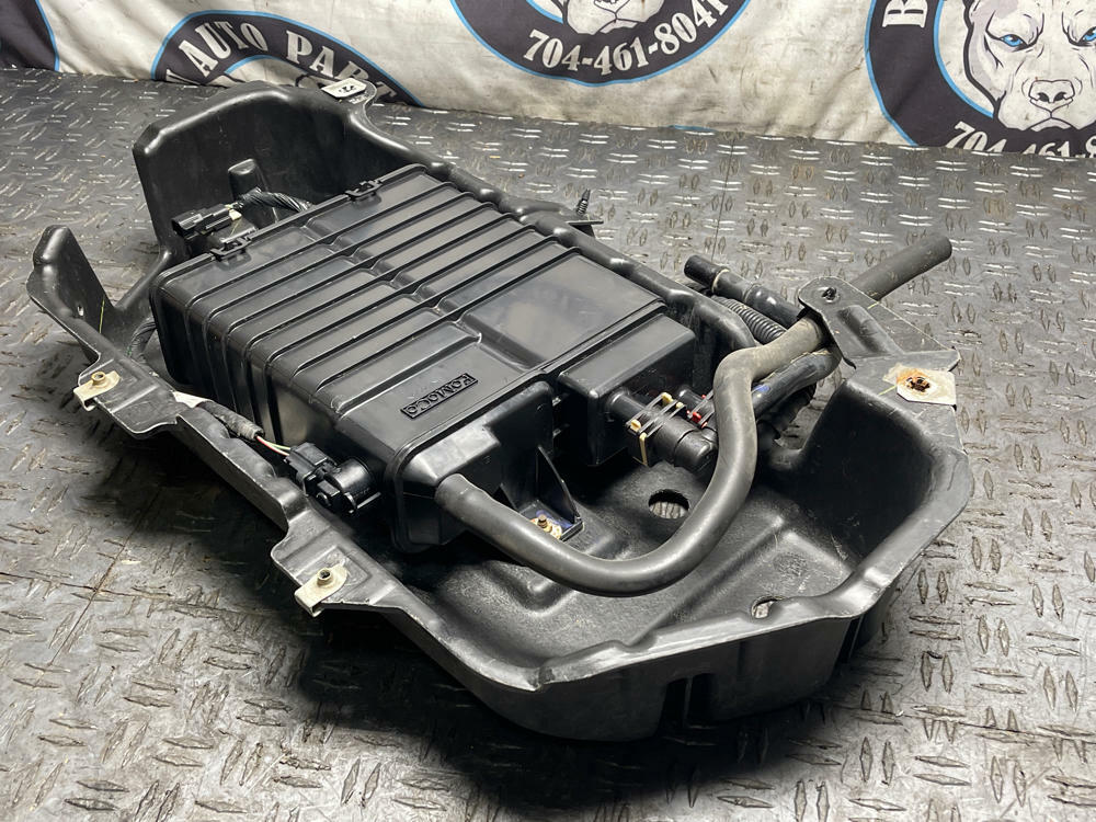 2011-14 Ford Mustang GT Charcoal Canister 32k Miles 311