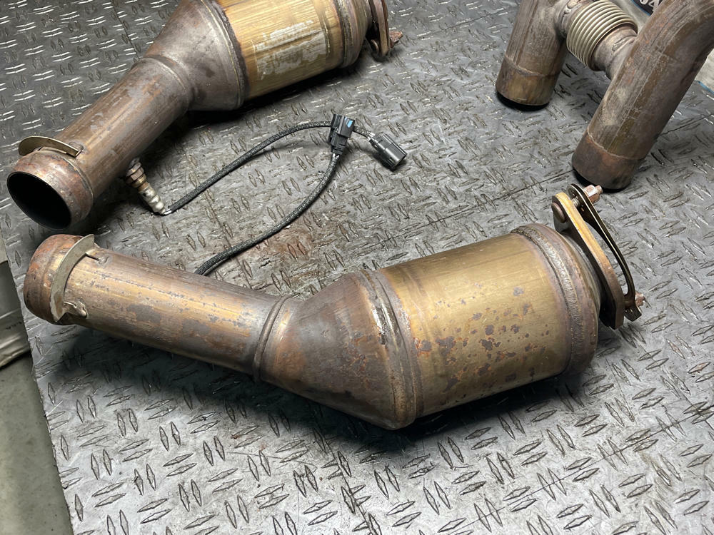 2011-14 Ford Mustang GT OEM Mid Pipe 32k Miles 311