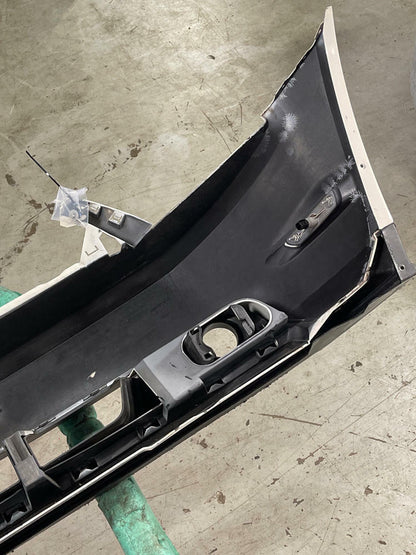 2011-12 Ford Mustang GT OEM Front Bumper 32k Miles 311