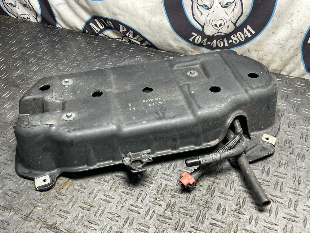 2011-14 Ford Mustang GT Charcoal Canister 32k Miles 311