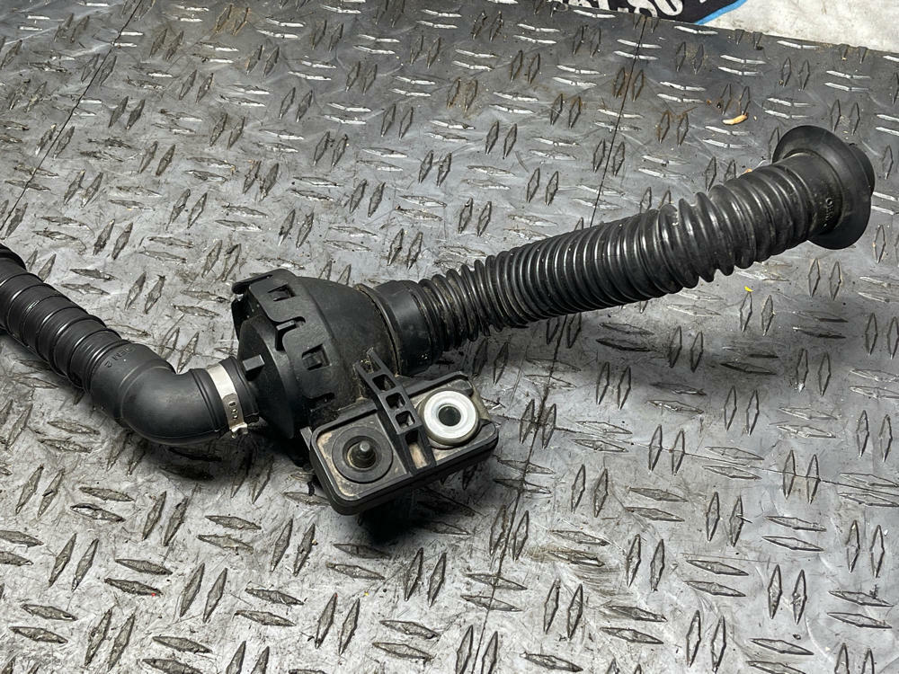 2011-14 Ford Mustang GT OEM Sound Tube 311