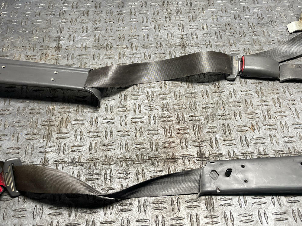 2003-04 Ford Mustang SVT Cobra Rear Seat Belt Pair- CONVERTIBLE  314