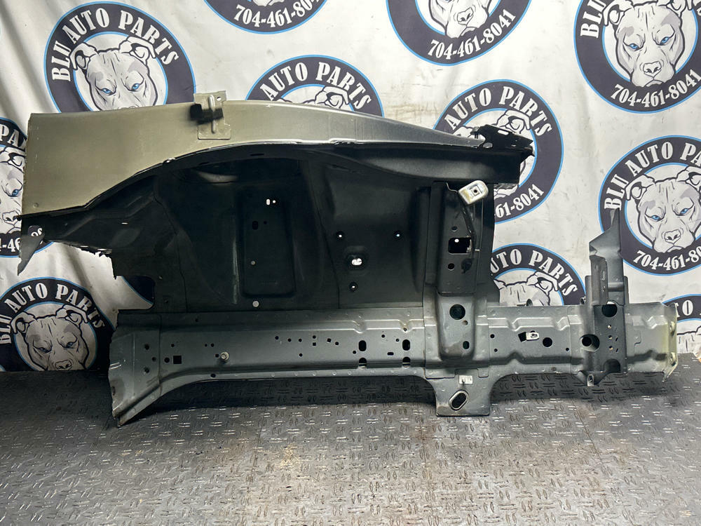 2015-17 Ford Mustang GT Passenger RH Frame Clip- Paint Code J7 316
