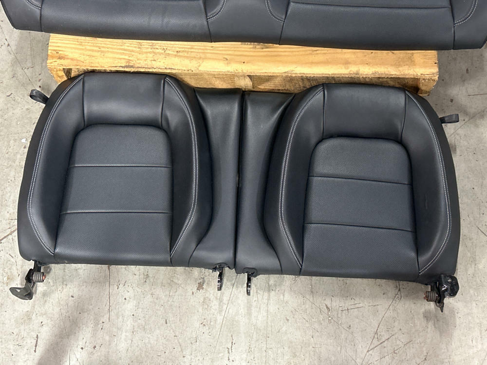 2015 Ford Mustang Black Leather 50th Anniversary Seats (COUPE) 319