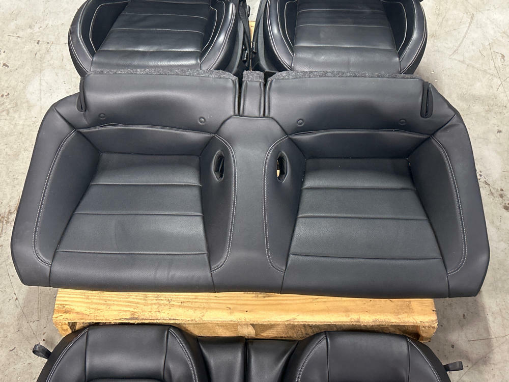 2015 Ford Mustang Black Leather 50th Anniversary Seats (COUPE) 319