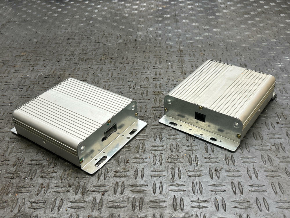 2003-04 Ford Mustang SVT Cobra Convertible AMPS Pair OEM318