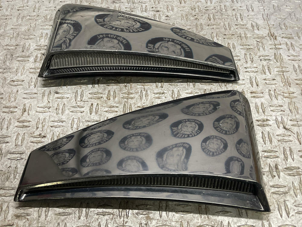 2003-04 Ford Mustang SVT Cobra Side Scoops Pair UA Black 318