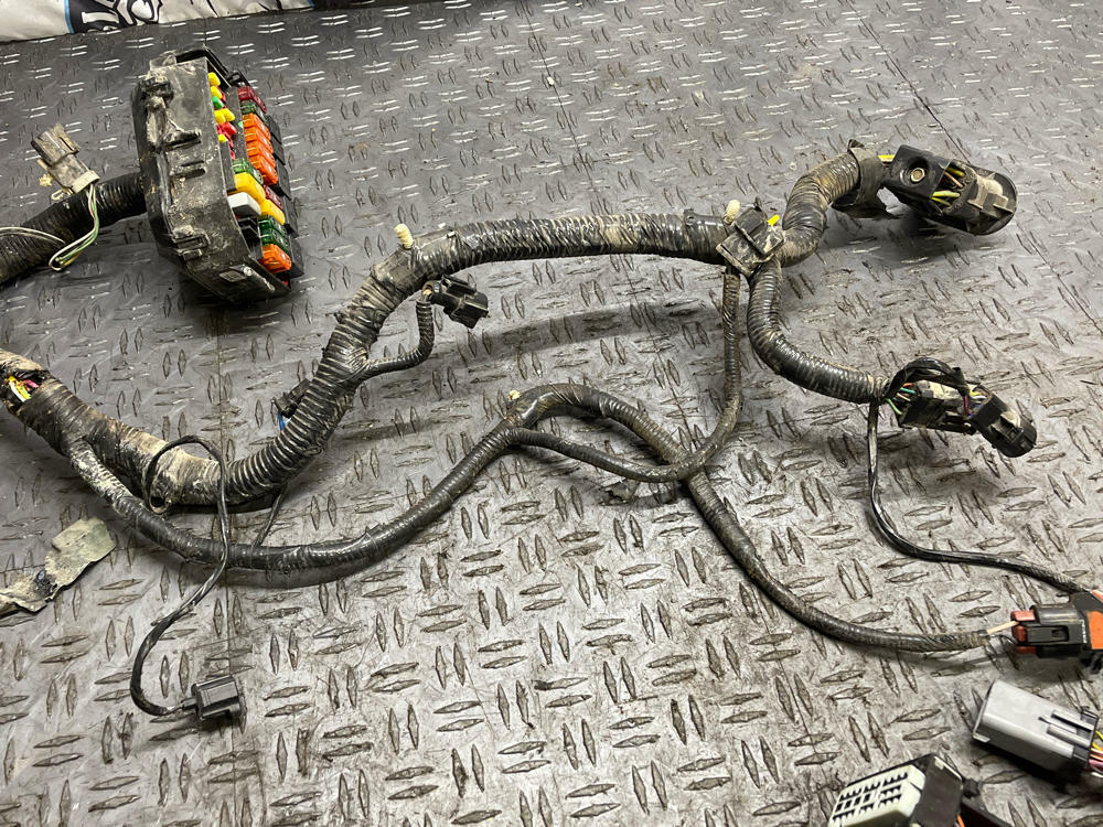 2003-04 Ford Mustang SVT Cobra Distribution Harness- PARTS ONLY 318