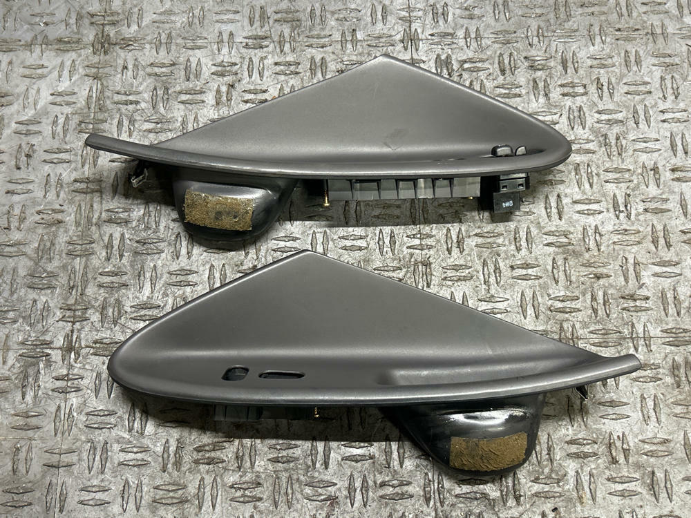 2003-04 Ford Mustang SVT Cobra Convertible Door Cup Pulls 318