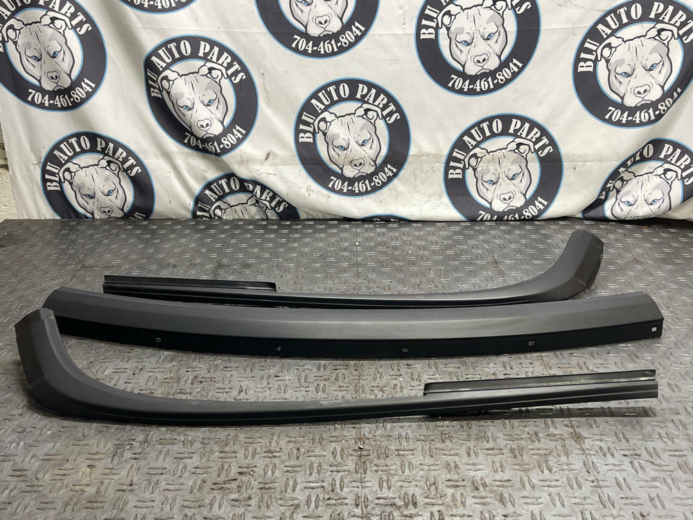 2003-04 Ford Mustang SVT Cobra Convertible Rear Trim Set 318