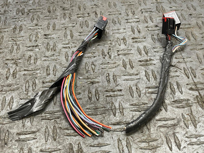 2003-04 Ford Mustang SVT Cobra OEM Radio Plugs & Pigtails 318