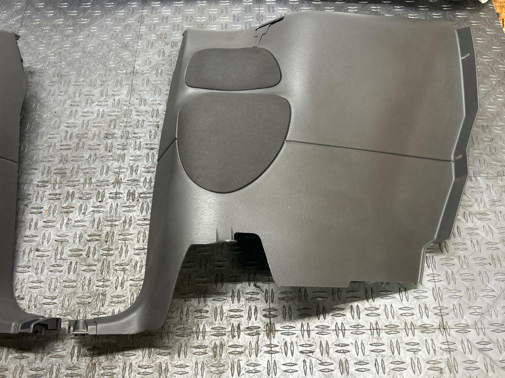2003-04 Ford Mustang SVT Cobra Rear Quarter Plastics Dark Charcoal 318