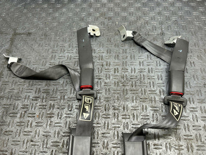 2003-04 Ford Mustang SVT Cobra Rear Seat Belt Pair 318