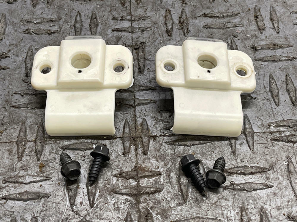 2003-04 Ford Mustang SVT Cobra Rear Seat Mounting Brackets 318