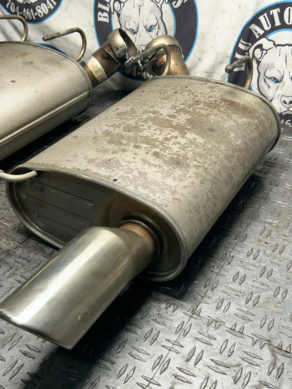 2013-14 Ford Mustang GT OEM Mufflers RH LH 32k Miles
