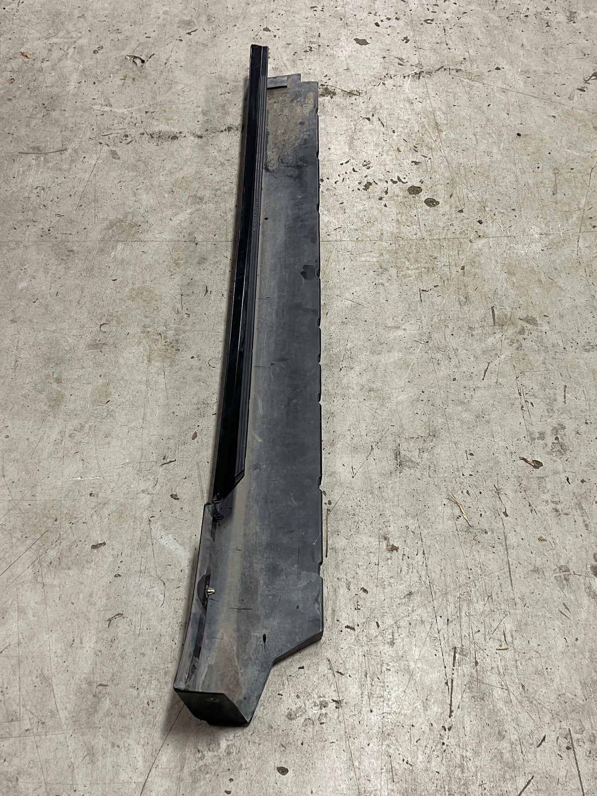 2003-04 Ford Mustang SVT Cobra Driver LH Side Skirt 315
