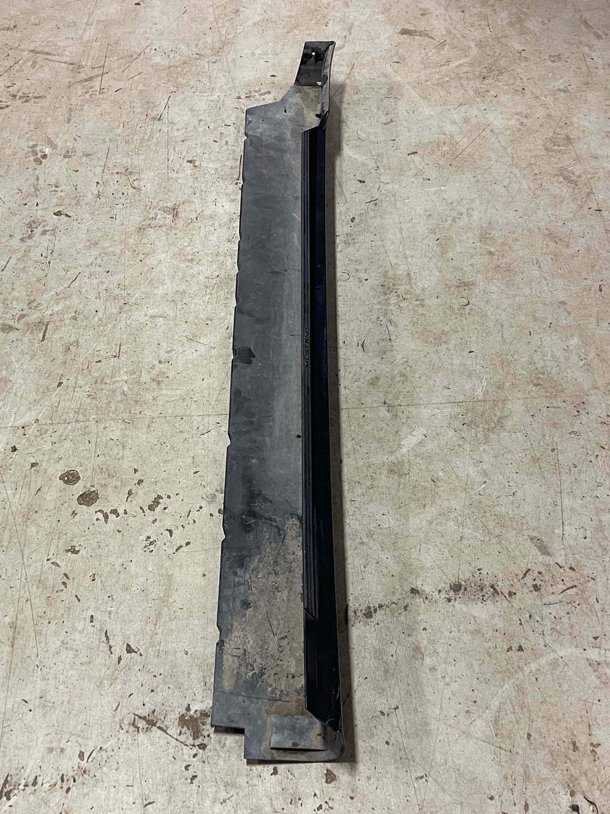 2003-04 Ford Mustang SVT Cobra Driver LH Side Skirt 315