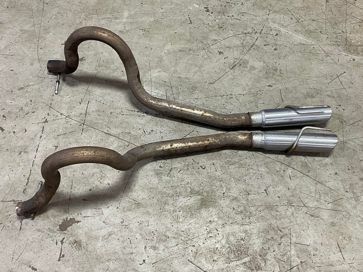 1999-04 Ford Mustang GT TailPipes w/ Tips- FOR SOLID REAR AXLE 298