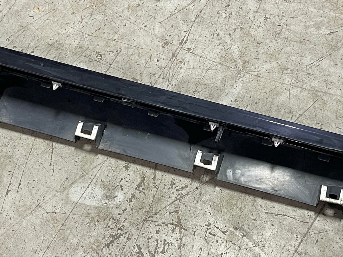 2015-23 Ford Mustang GT Side Skirt UA Black 317